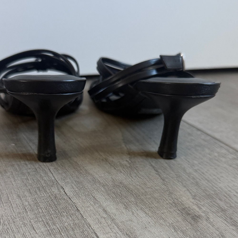 Old Navy Women’s Black Faux Leather Strappy Heel Sandals Sz 8 EUC - Picture 4 of 5